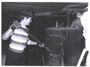 Eunice Kohler filling furnace
